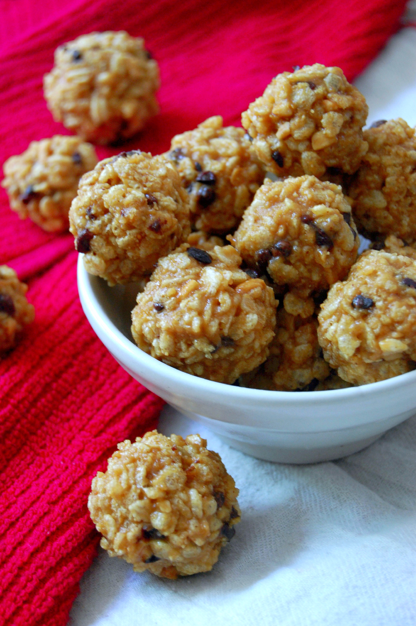 5-ingredient-peanut-butter-balls