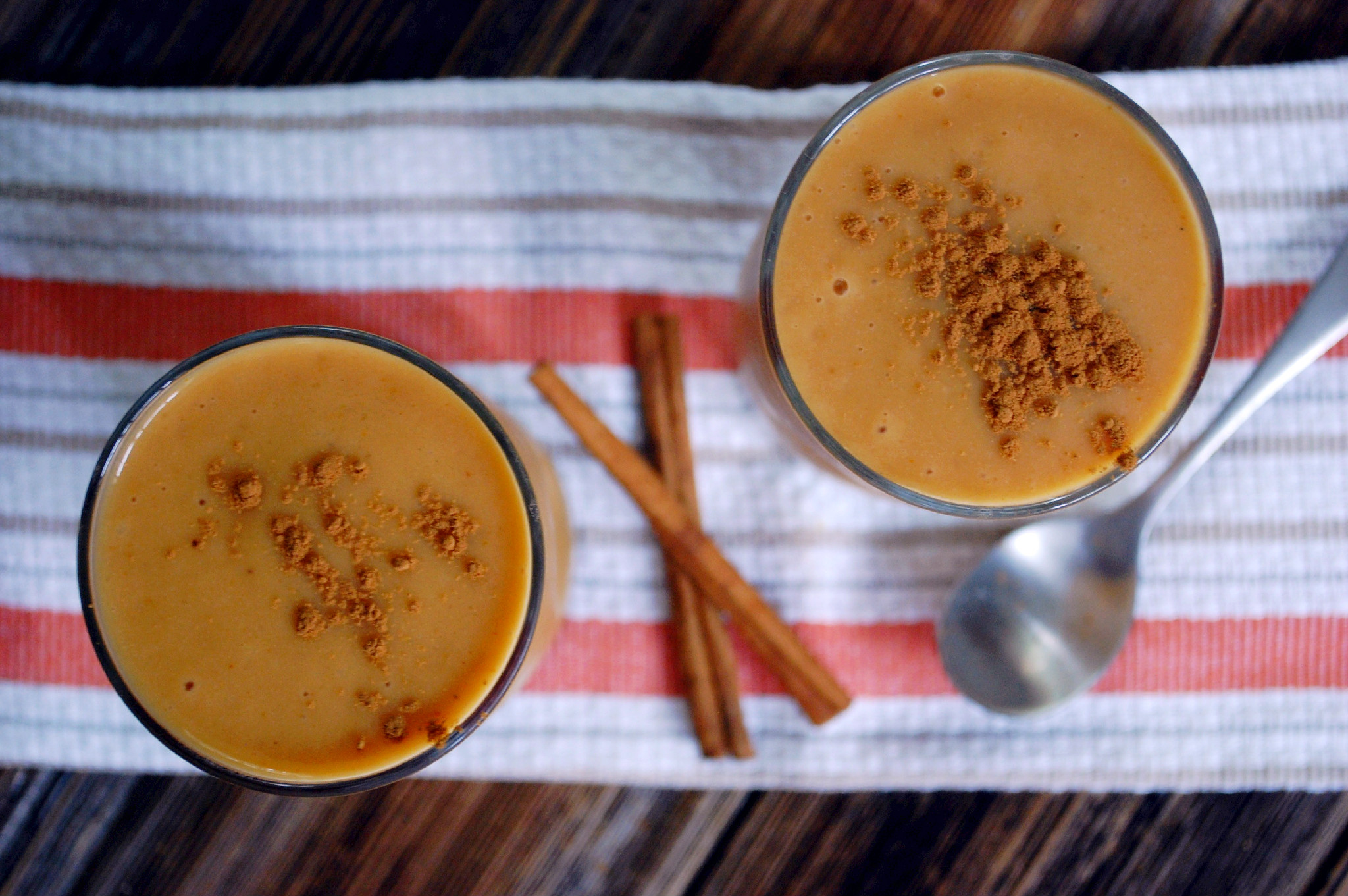 Pumpkin Chai Smoothie | Uproot Kitchen