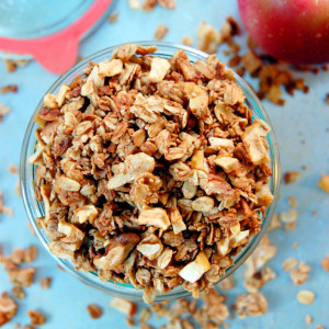 Apple Pie Granola