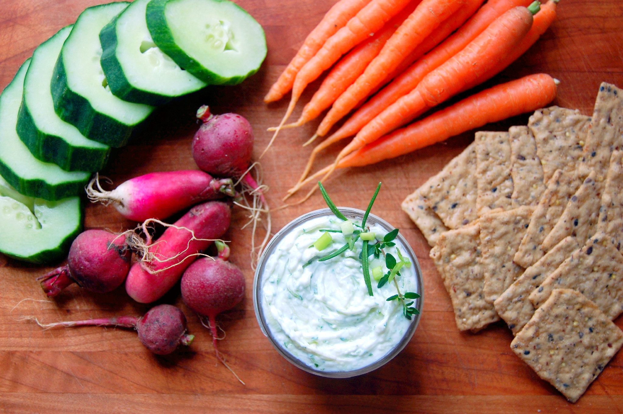 healthy-greek-yogurt-dill-dip-robust-recipes