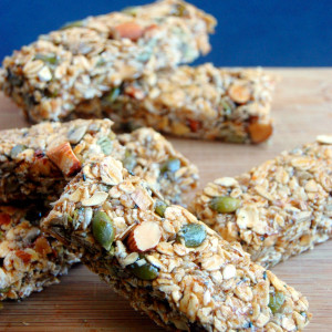 The Essential Nut and Seed Granola Bar, a no-bake recipe that takes 20 minutes to throw together for snacks for the week! #vegan #glutenfree | uprootfromoregon.com