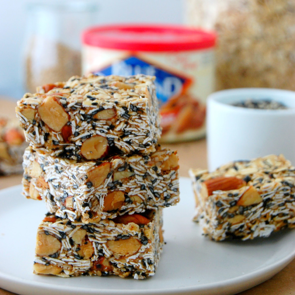 Toasted Oat, Smoked Almonds and Sesame Granola Bars - a simple no-bake snack recipe #ad | uprootfromoregon.com