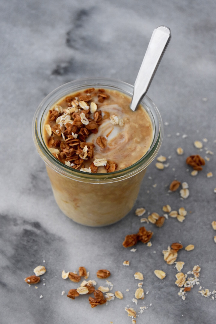Peanut Butter Overnight Oats | Healthy Breakfast Recipe
