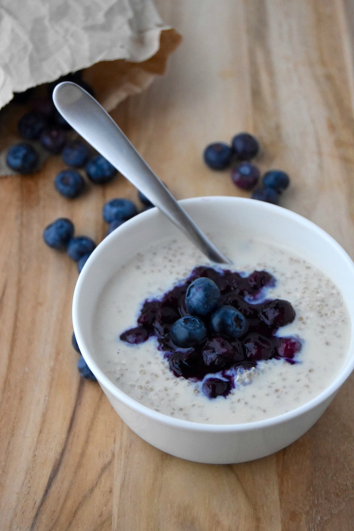 This Quinoa Porridge with Blueberry Compote is a simple way to enjoy summer's berries in a protein-packed breakfast bowl, served warm or cold. | uprootkitchen.com